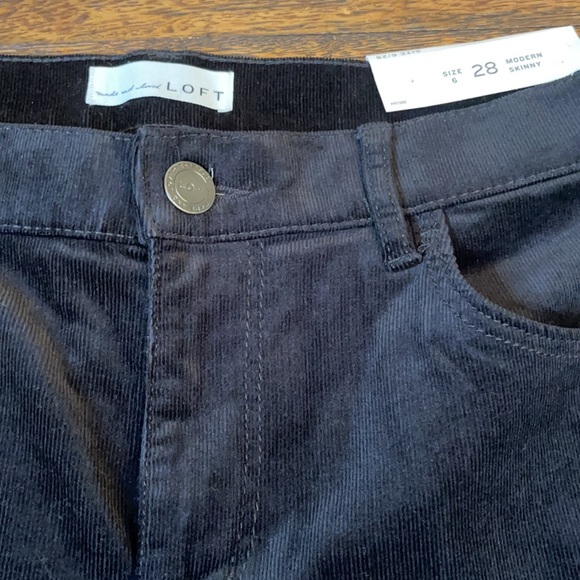 LOFT Modern Skinny Pants (0091) - Picture 3 of 4